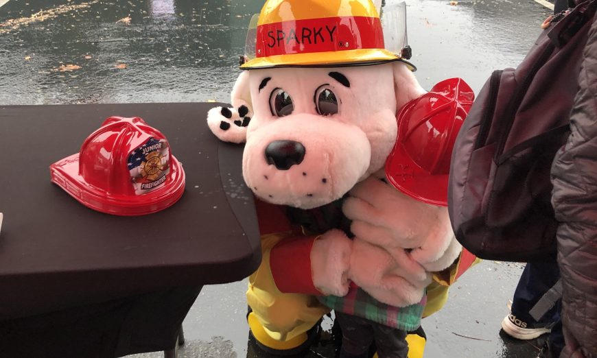 Sunnyvale Community Services and the Sunnyvale Department of Public Safety had a wet but sucessful Rides for Toys event to help others.