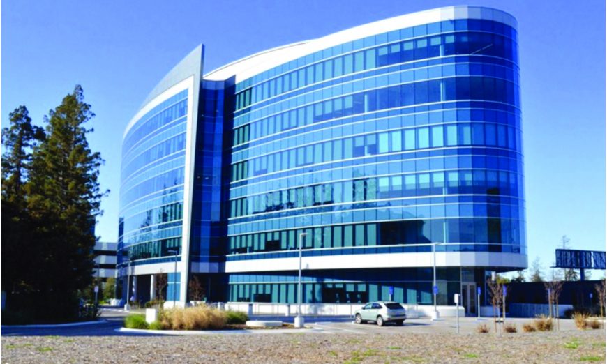 Tech Giant Apple expands in Santa Clara with a new lease. The Office Space is located at 5407 and 5409 Stevens Creek Boulevard.