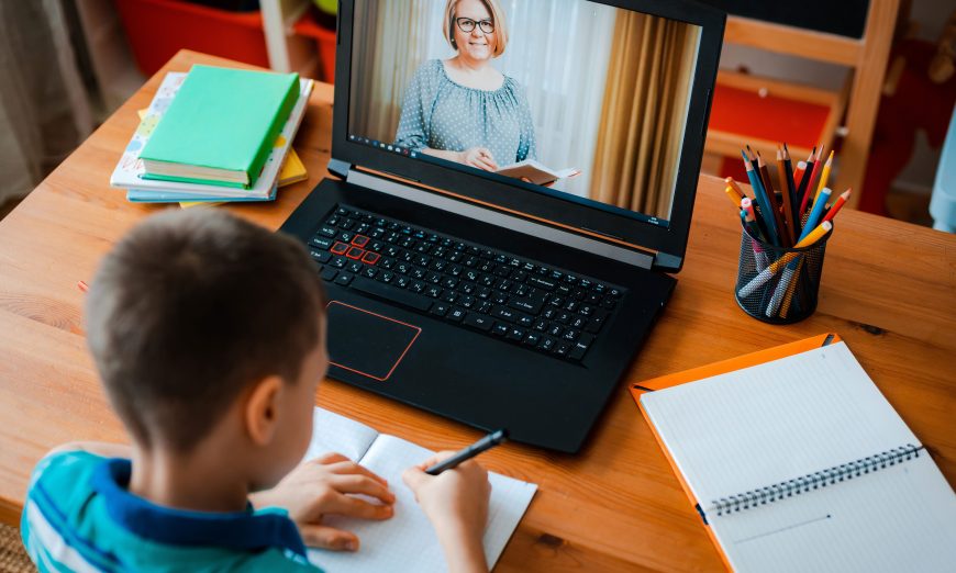 The Santa Clara Unified School District Superintendent Dr. Stella M. Kemp gives an update on how Distance Learning is going for their students.