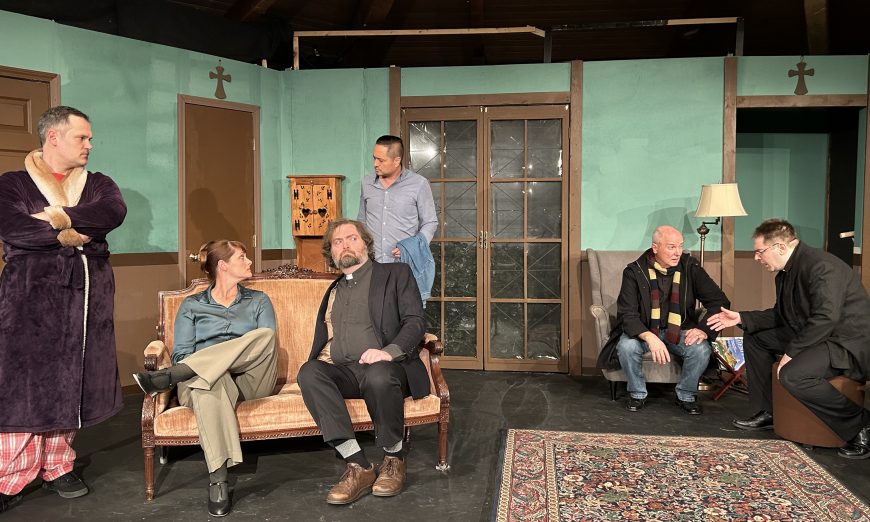 The Santa Clara Players latest show, "See How They Run" hits the stage in Santa Clara on Feb. 28 and runs through March 15.