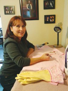 Santa Clara Resident Creates T’s for Chemo Patients