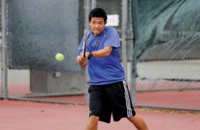 Wilcox Smashes Their Way Past Santa Clara