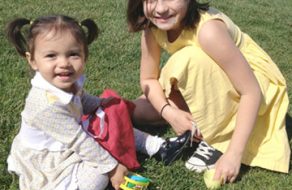 Local Moms Organize Neighborhood Easter Party