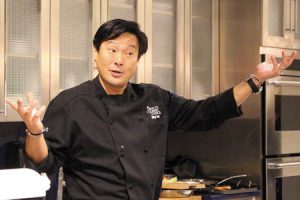 Chef Ming Tsai Demos at Macy’s Valley Fair