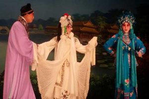 Chinese Opera Makes a Stop in Santa Clara