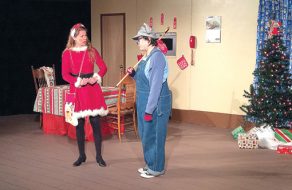 The Christmas Mouse Brings Holiday Cheer to Santa Clara
