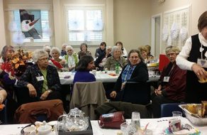 Where Losing is as Much Fun as Winning: Santa Clara Woman’s Club “Re-Gifting” Auction