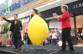 Master Magician Dan Chan Performs at Valley Fair Mall
