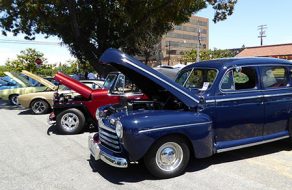 Iconic Cars Support American Legion Post 419