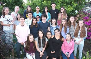 Santa Clara Resident Hosts Welcome Dinner for Visiting Irish Students