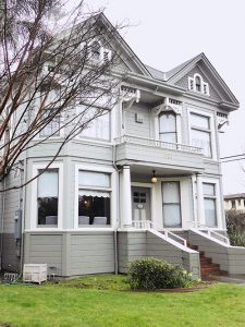 Homeowners Sitting Pretty in Santa Clara