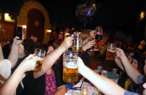 Santa Clara Chorale Woos New Audiences with Boisterous Bavaria and Beer