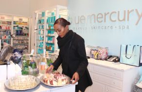 Bluemercury Beauty Store Reaches Out to Holiday Shoppers