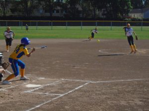 Softball Rivalry: Bruins Survive Wilcox’s Late Charge, Win 3-2