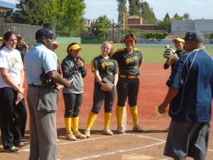 Chargers Fight but Crucial Contest Slips Away