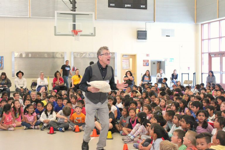 Author David Schwartz Gives Students a Million Things to Think About