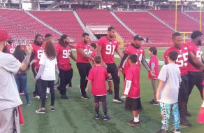 49ers Host Charity Dinner to Support Youth Education