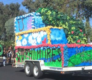 Wilcox 2018 Homecoming Floats Use Greener Construction