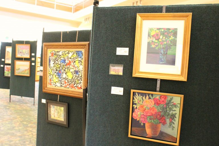 Sunnyvale Art Club Spreads Its Wings to Central Park Library