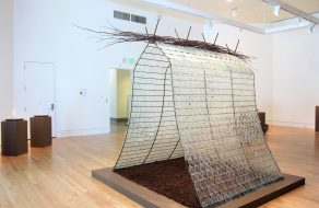 Viviana Paredes’ “Alimentos” Nourishes the Triton Museum with Glass Sculptures