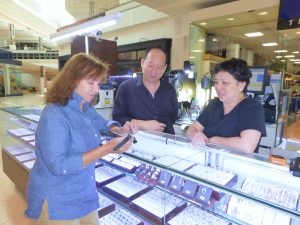 Master Fix Jewelers Make Repairs While You Wait at Westfield Valley Fair