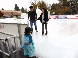 Santa Clara Ice at Central Park Opens 4th Season