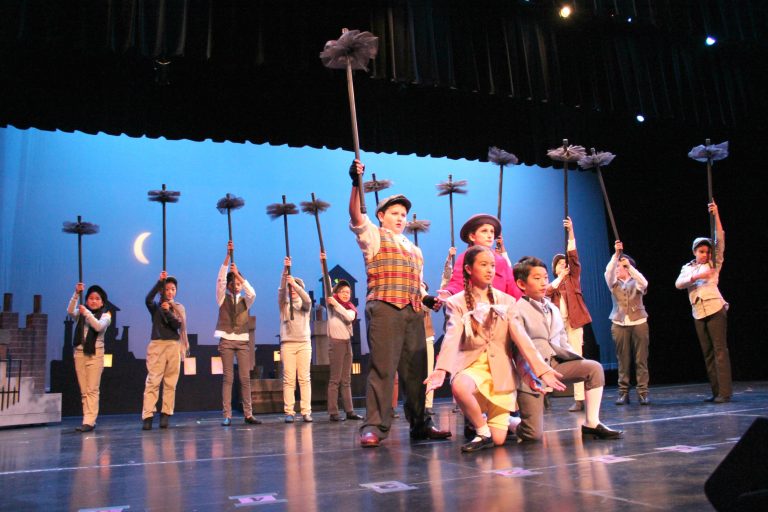 Learn to Say “Supercalifragilisticexpialidocious” at Washington Open Elementary School’s “Mary Poppins”