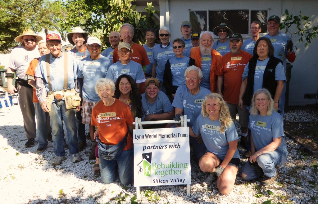 Rebuilding Together Day volunteers