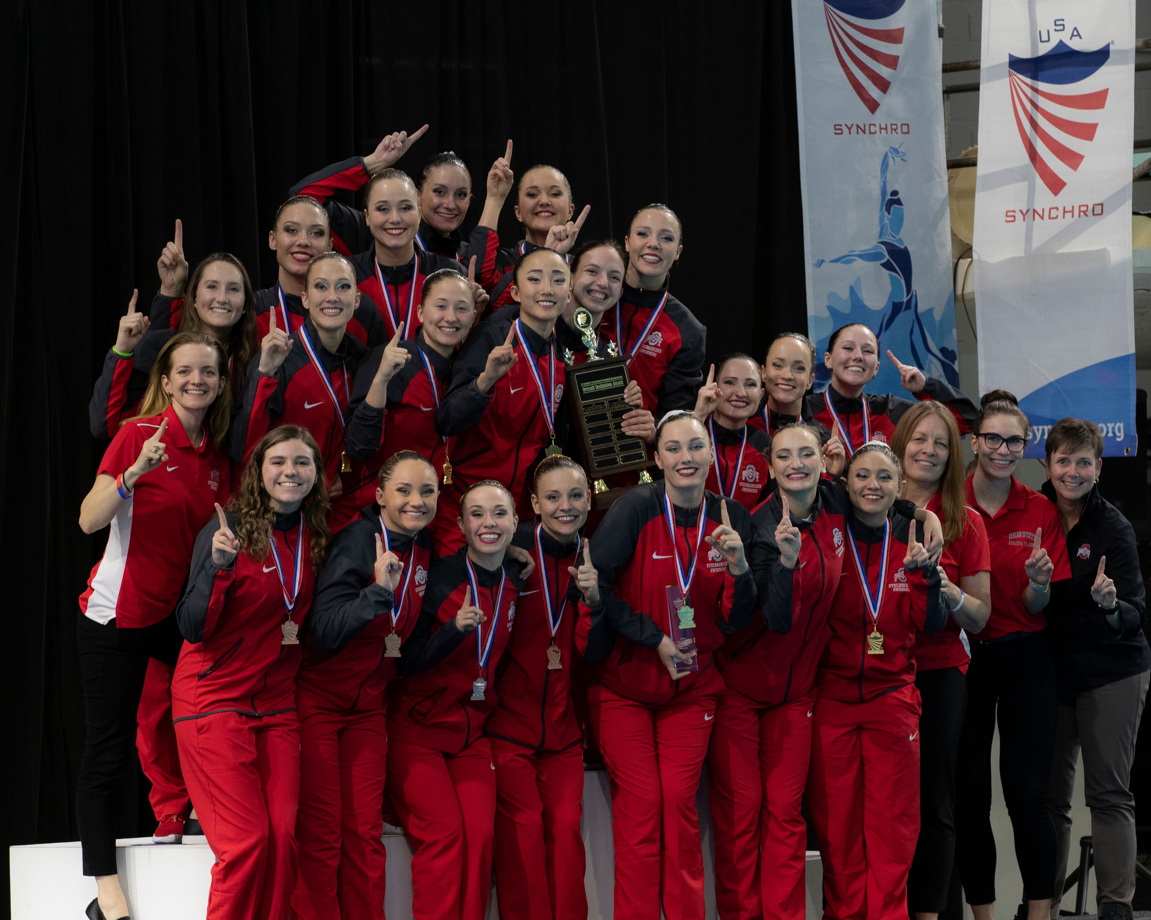 Former Aquamaids Stanford Synchronized Swimming team