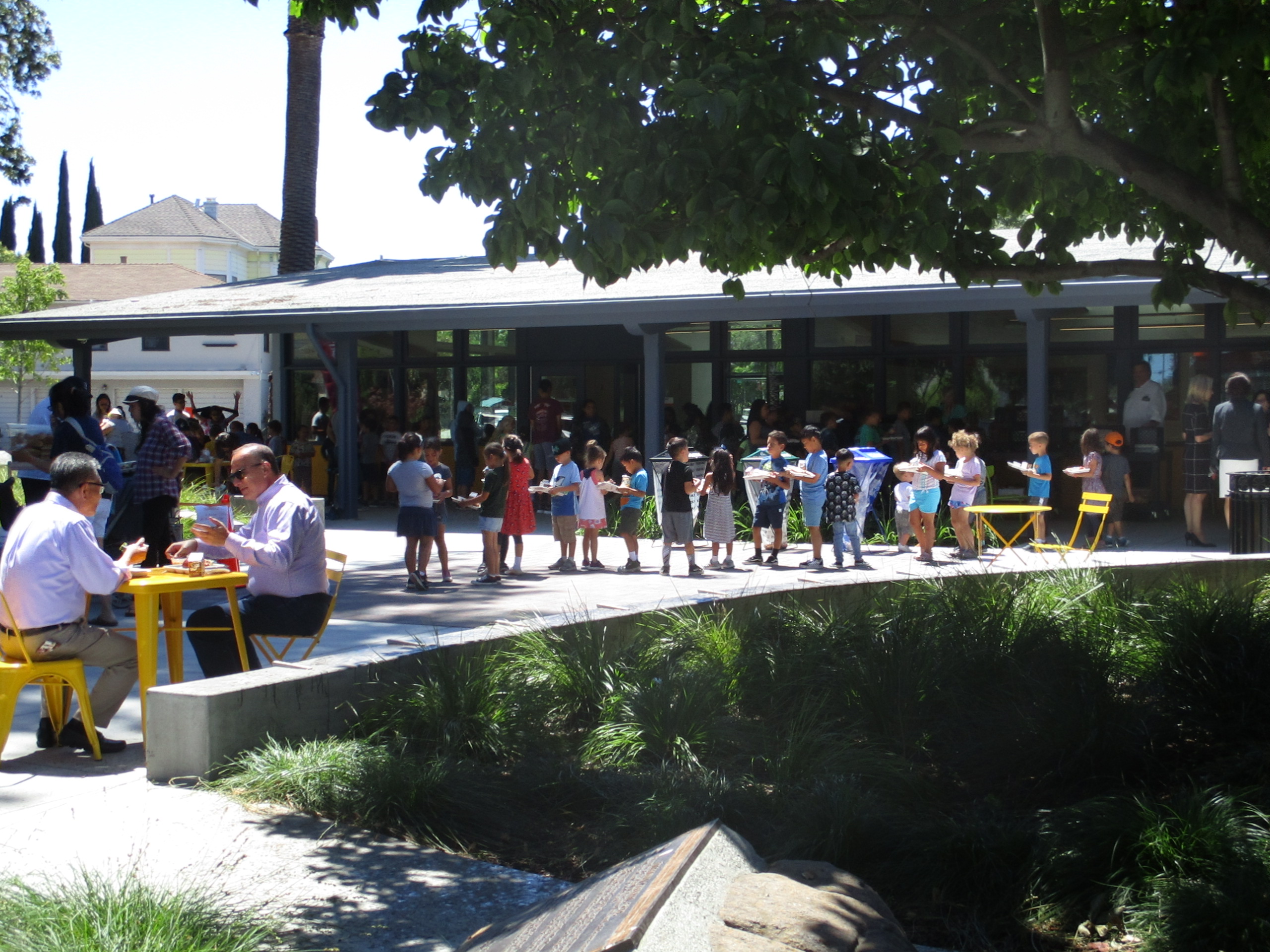 Lunch at the Library at Mission Branch Library free lunches over the summer Assemblymember Kansen Chu