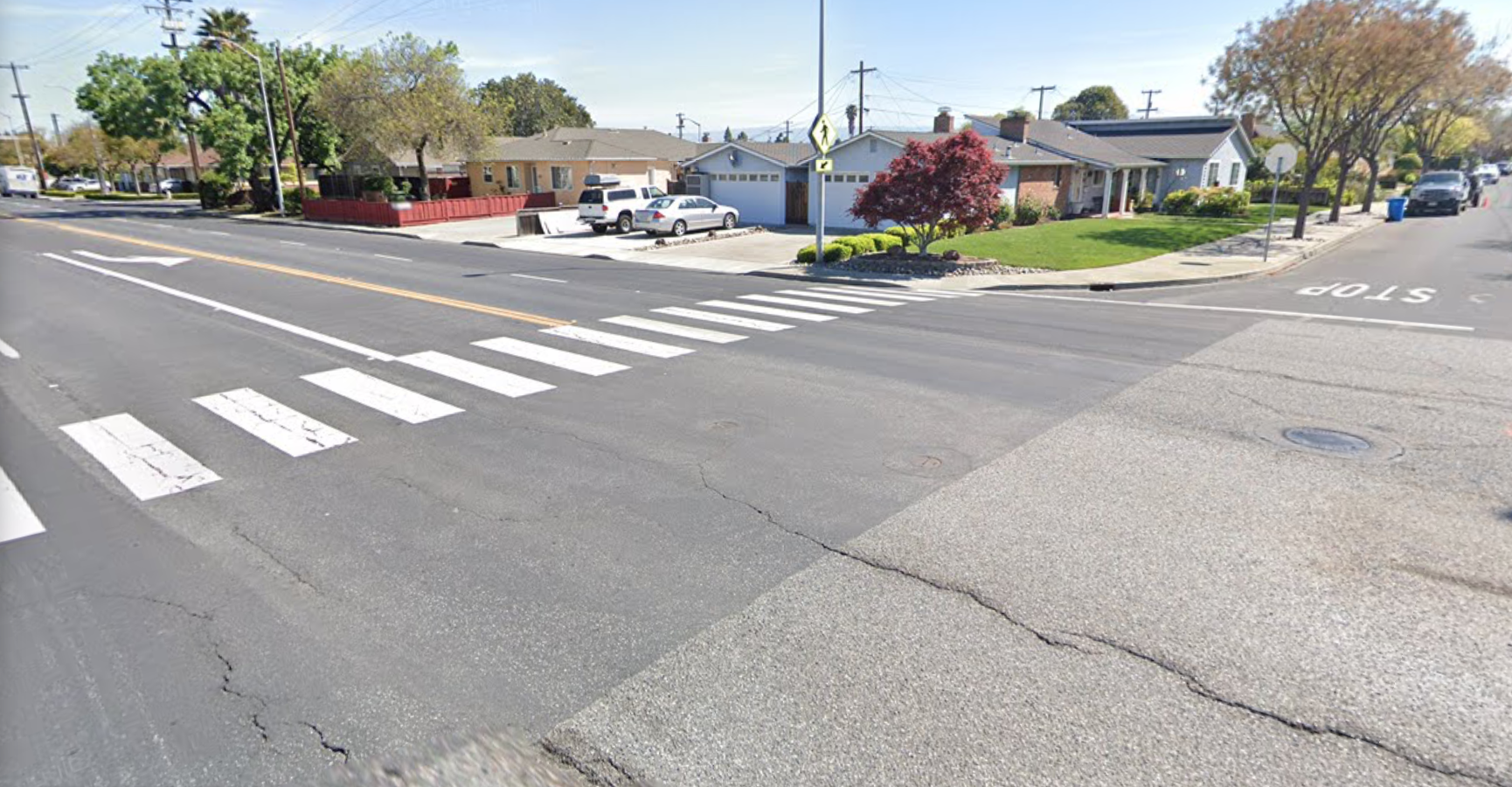 Santa Clara residents want the City of Santa Clara to install a pedestrian light at a risky crosswalk. They wrote a letter and have a signed petition.