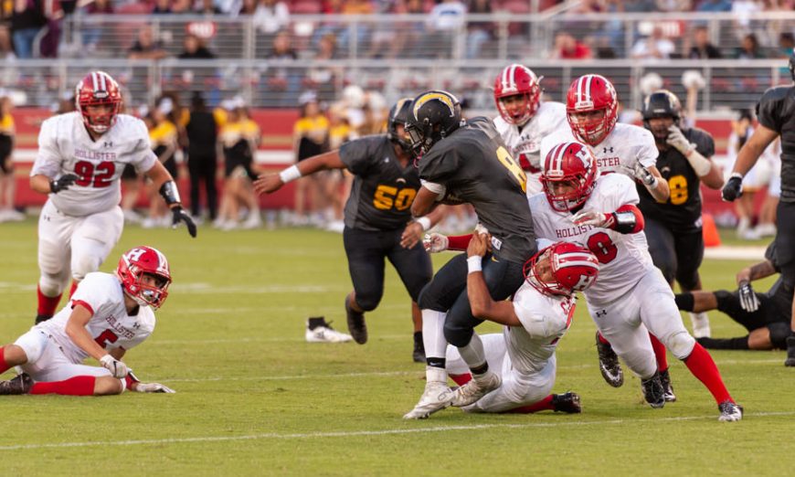 Against the Hollister Haybalers, the Wilcox Chargers quarterback Geremy McCollough helped them come back from a potential loss.