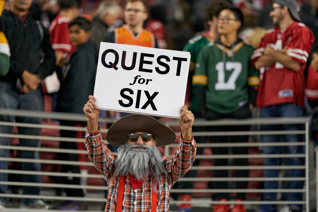 Publisher Miles Barber comments on the SF 49ers, Green Bay game. It was prime time Sunday Night Football and Santa Clara was on display.