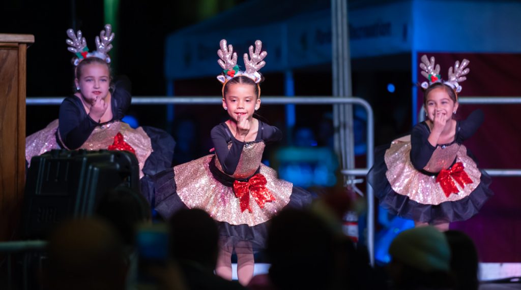 The family of Bill Shaddle was the Honorary Tree Lighter for Santa Clara's109th Annual Holiday Tree Lighting. There was rain, but that didn't stop the fun.