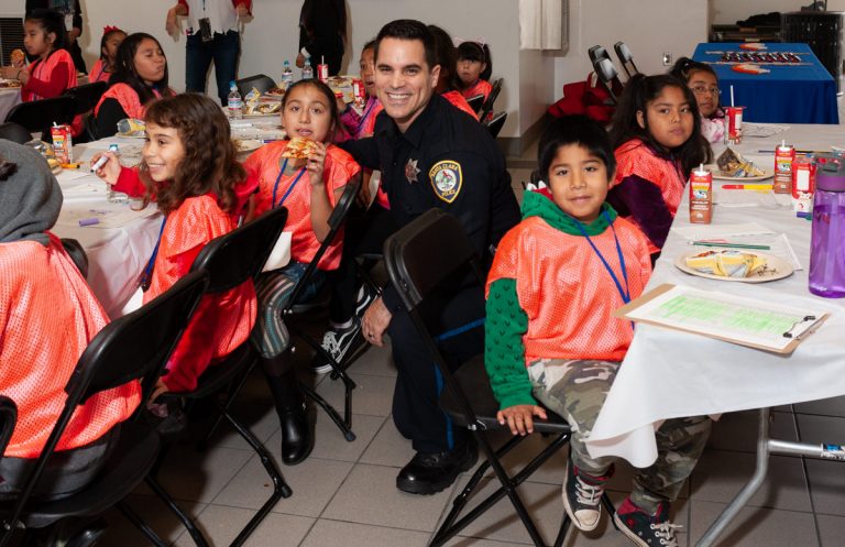 Rotary Brightens Christmas for Santa Clara Students