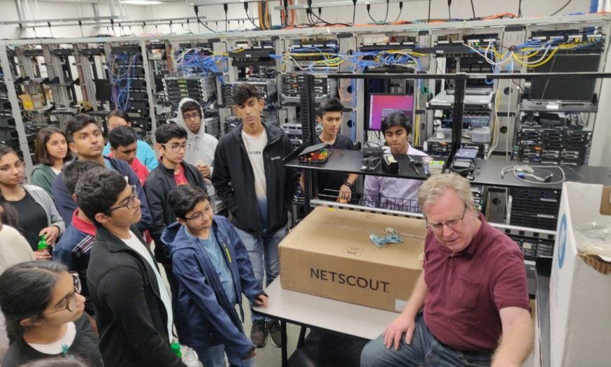 Shooting Stars Foundation held a Youth Entrepreneur Camp​ in Santa Clara where they helped high schoolers develop ideas for startups.