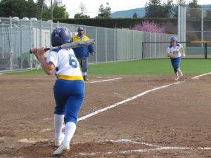 Bruins Bats Barrel Balls Early, But Santa Clara Falls to Homestead