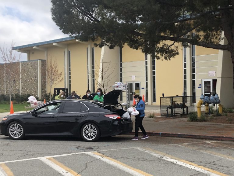 Santa Clara Unified School District Hands Out Nearly 30,000 Meals to Students