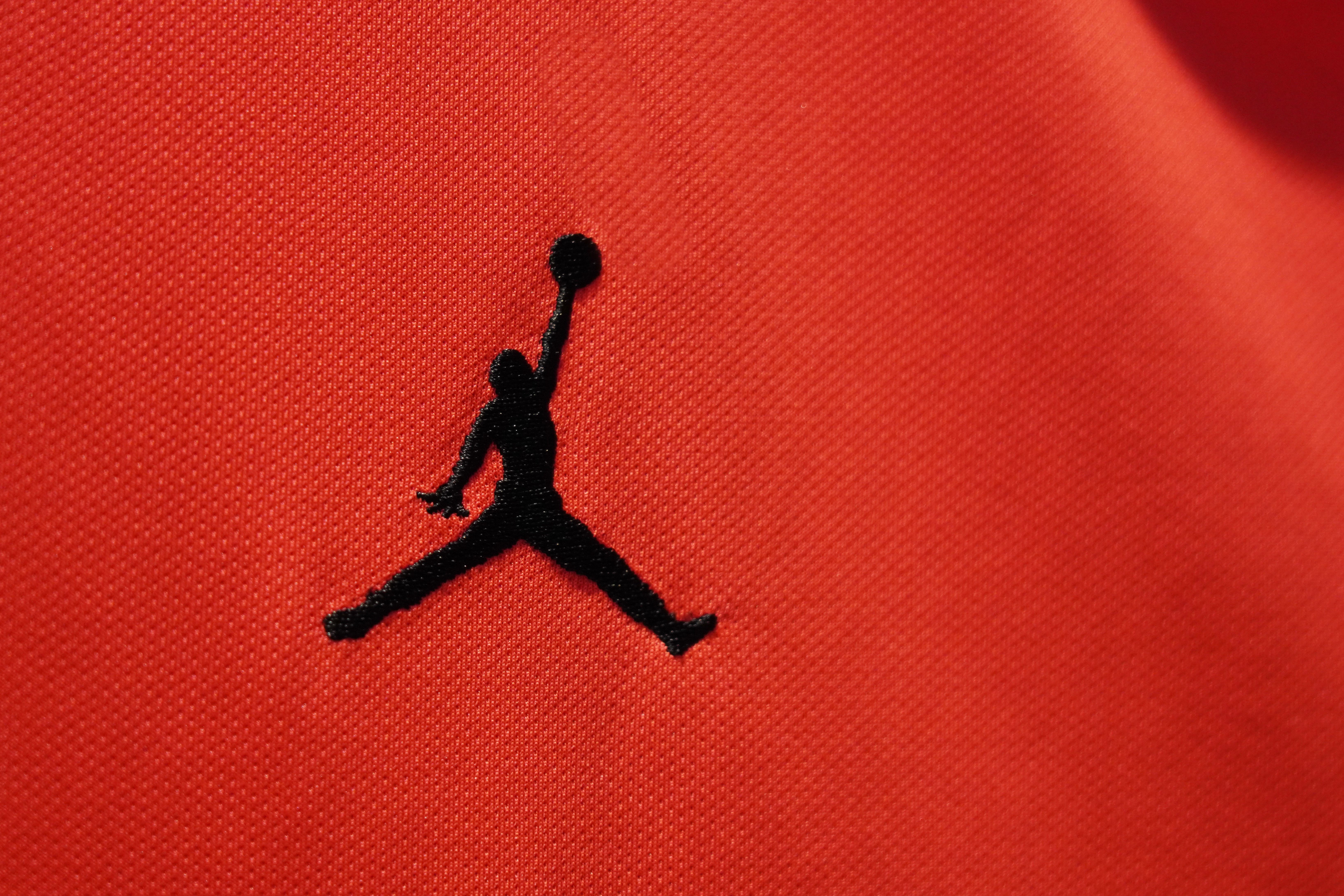 Publisher Miles Barber talks about the times he met Michael Jordan. He's been watching The Last Dance and thinking of this memorable experience.