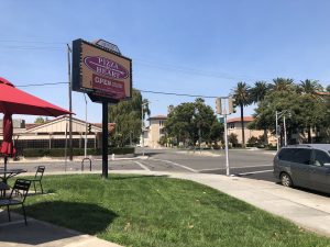 SCU Goes Online for Fall 2020, Local Businesses Feel the Financial Pain