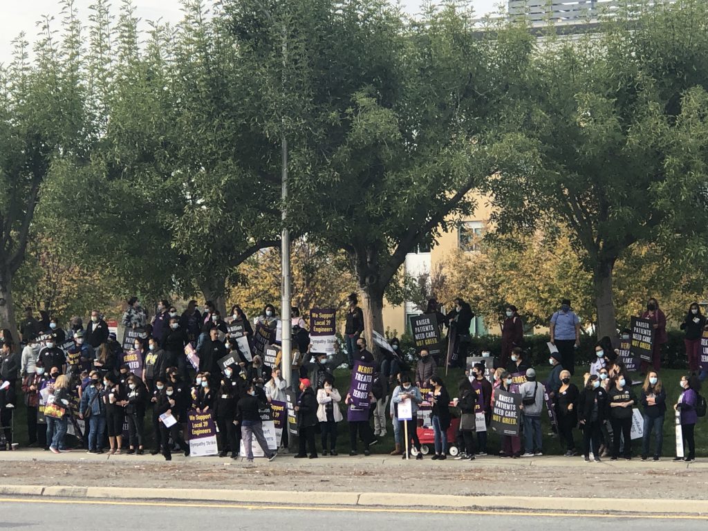 Hundreds of Kaiser employees joined members of the Local 39 Engineers Union in a sympathy strike on Nov. 18 in front of Kaiser on Lawrence Expressway.