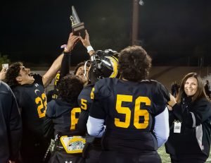 Wilcox Chargers beat the Menlo School Knights 54-20 to win CCS Championship. The Chargers will now play Manteca in the NorCal Championship.
