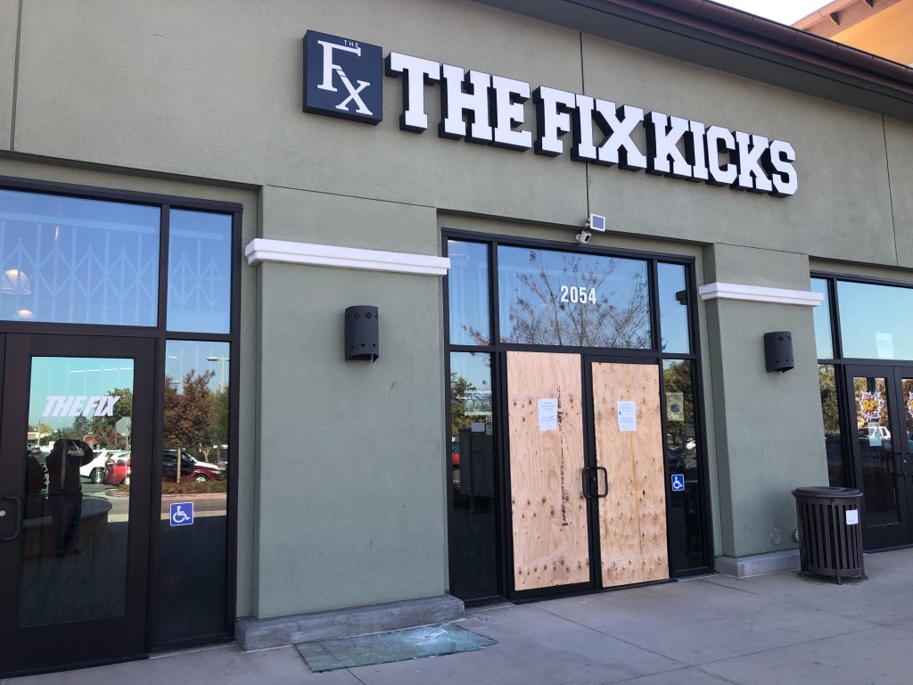 Santa Clara Police are looking for the people who swarmed into The Fix Kicks and stole shoes. Other local businesses have experienced similar issues.
