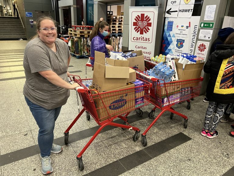 Local Soroptimist Aids Ukrainian Refugees