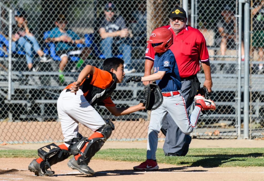 The Sunnyvale Red Sox beat the Moreland Giants thanks to strong showings by the Dumesnil brothers. Sunnyvale advances in the Tournament of Champions.