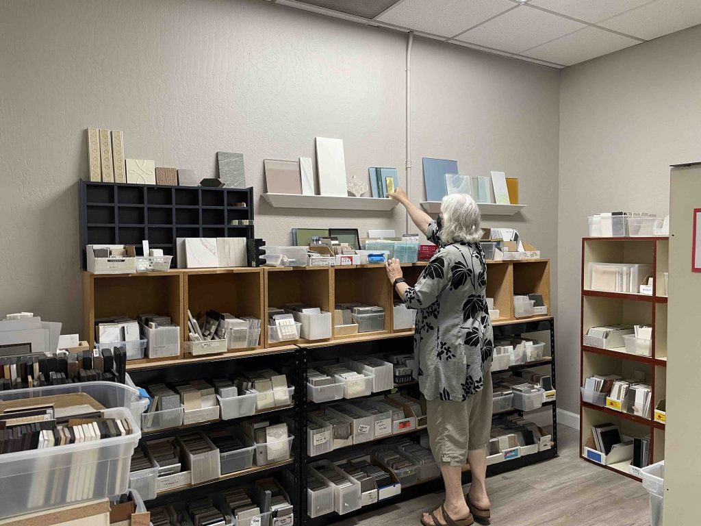 FabMo, a nonprofit dedicated to diverting designer materials from the landfill and repurposing them for crafting use, is up and running in Sunnyvale.
