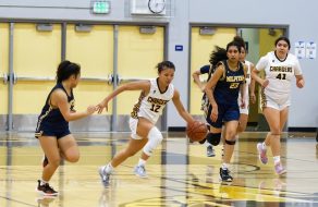 Chargers Rally Back, But Fall to Trojans 