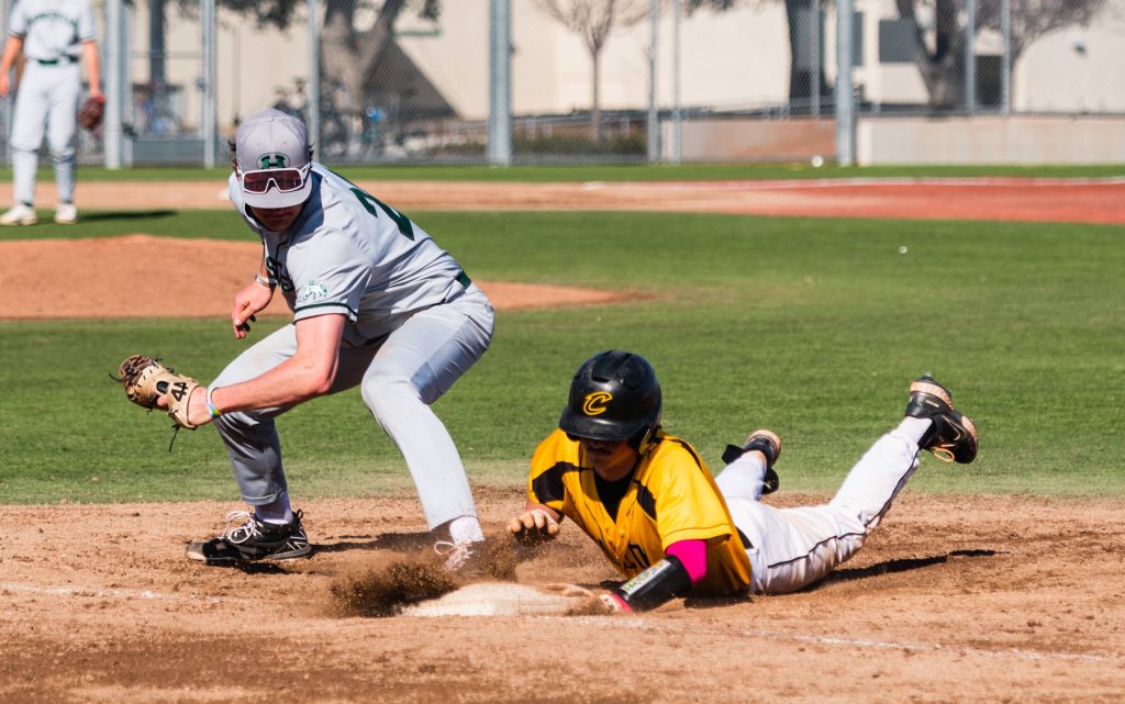 The Wilcox Chargers opened the league play of the baseball season by splitting a two game series with the Homestead Mustangs.