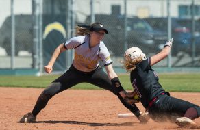 Wilcox Softball Shows Resiliency in Win Over Sobrato 