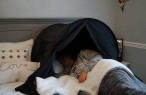 zDen: Sleeping Without Light